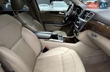 Позашляховик / Кросовер Mercedes-Benz GL-Class 2013 в 