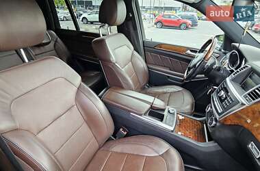 Позашляховик / Кросовер Mercedes-Benz GL-Class 2013 в 