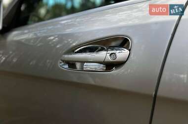 Позашляховик / Кросовер Mercedes-Benz GL-Class 2013 в 