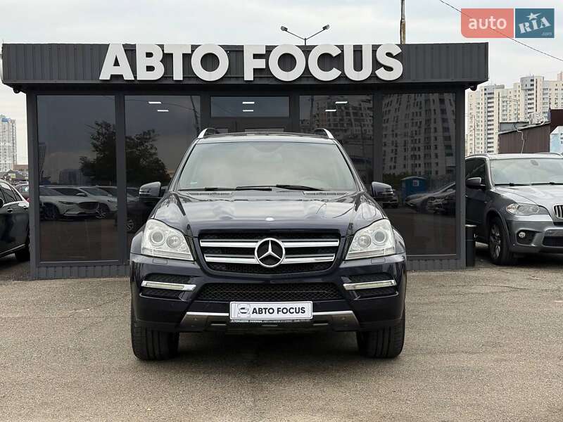Внедорожник / Кроссовер Mercedes-Benz GL-Class 2010 в Киеве