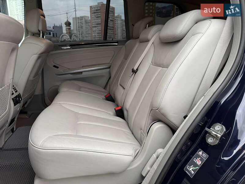 Внедорожник / Кроссовер Mercedes-Benz GL-Class 2010 в Киеве