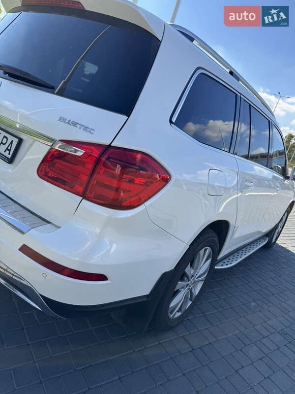 Позашляховик / Кросовер Mercedes-Benz GL-Class 2013 в Одесі