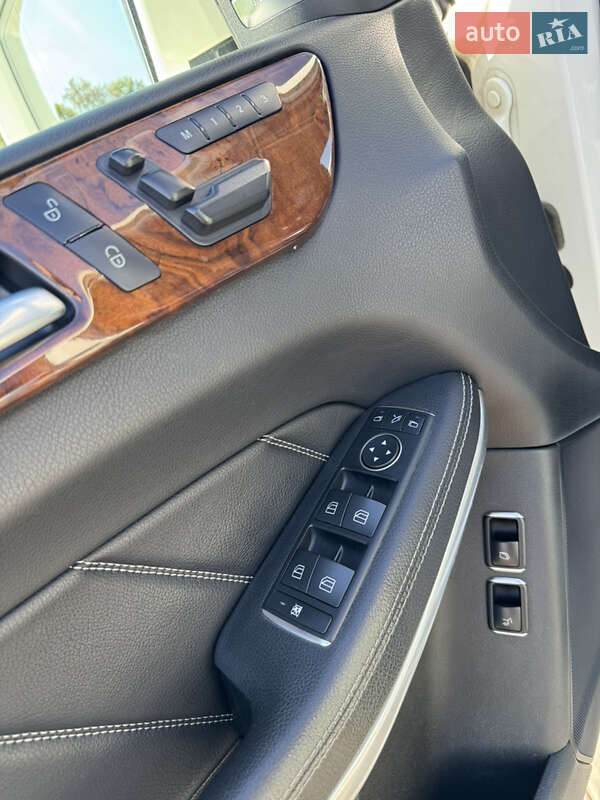 Позашляховик / Кросовер Mercedes-Benz GL-Class 2013 в Одесі