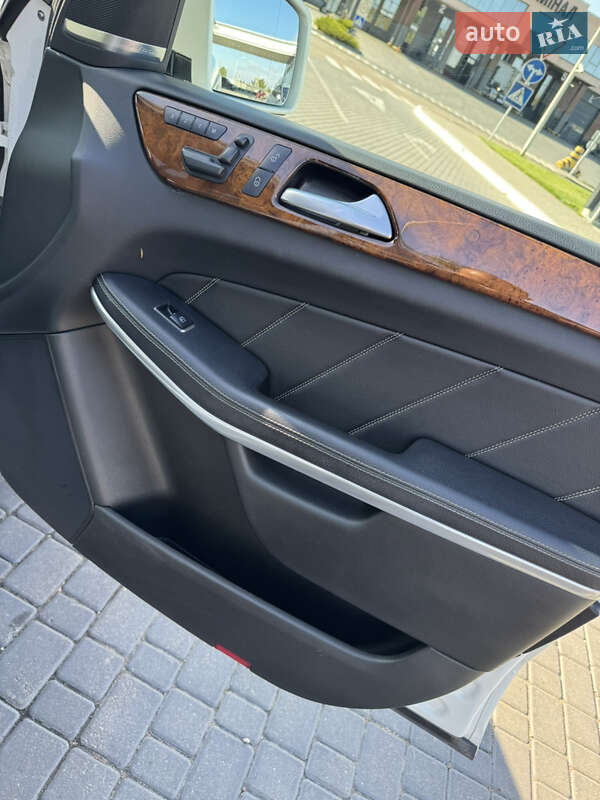 Позашляховик / Кросовер Mercedes-Benz GL-Class 2013 в Одесі