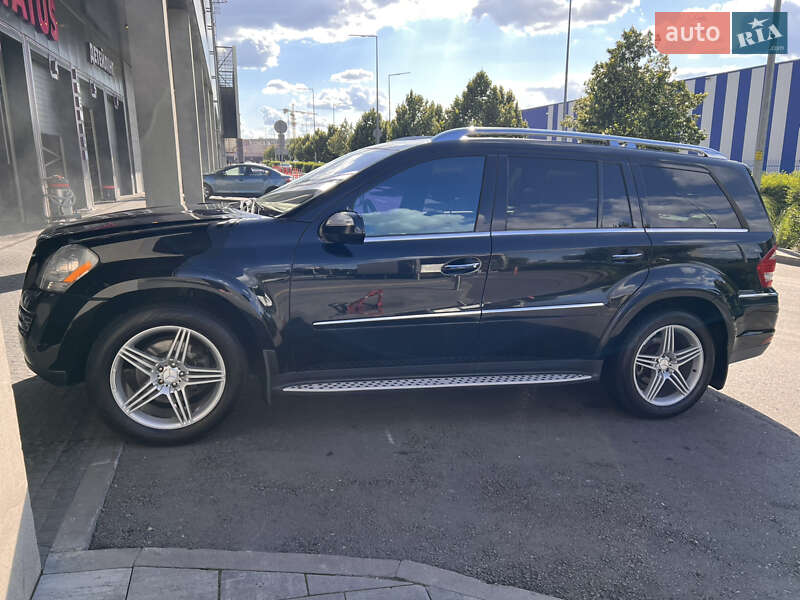 Внедорожник / Кроссовер Mercedes-Benz GL-Class 2010 в Киеве