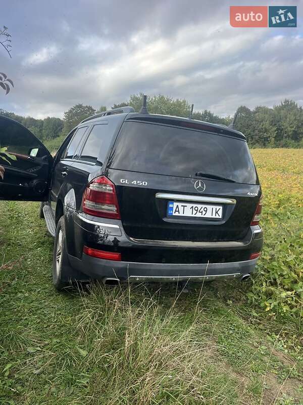 Внедорожник / Кроссовер Mercedes-Benz GL-Class 2007 в 