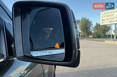 Позашляховик / Кросовер Mercedes-Benz GL-Class 2012 в 