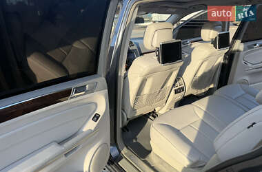 Позашляховик / Кросовер Mercedes-Benz GL-Class 2012 в 