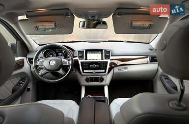 Позашляховик / Кросовер Mercedes-Benz GL-Class 2015 в 