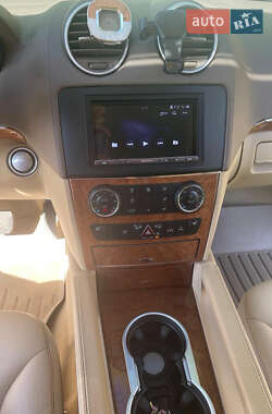 Внедорожник / Кроссовер Mercedes-Benz GL-Class 2008 в 