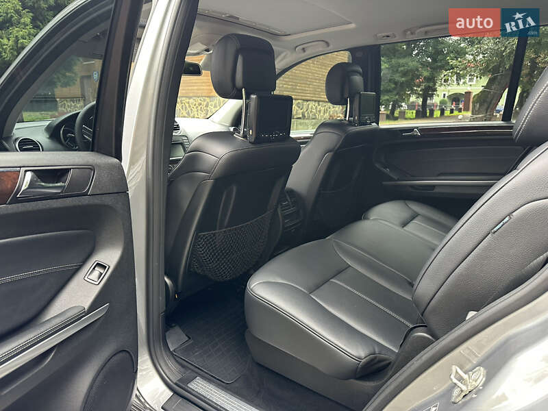 Позашляховик / Кросовер Mercedes-Benz GL-Class 2011 в Самборі фото 17 Позашляховик / Кросовер Mercedes-Benz GL-Class 2011 в Самборі