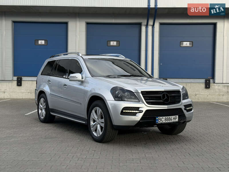 Позашляховик / Кросовер Mercedes-Benz GL-Class 2012 в 