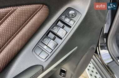 Внедорожник / Кроссовер Mercedes-Benz GL-Class 2012 в 
