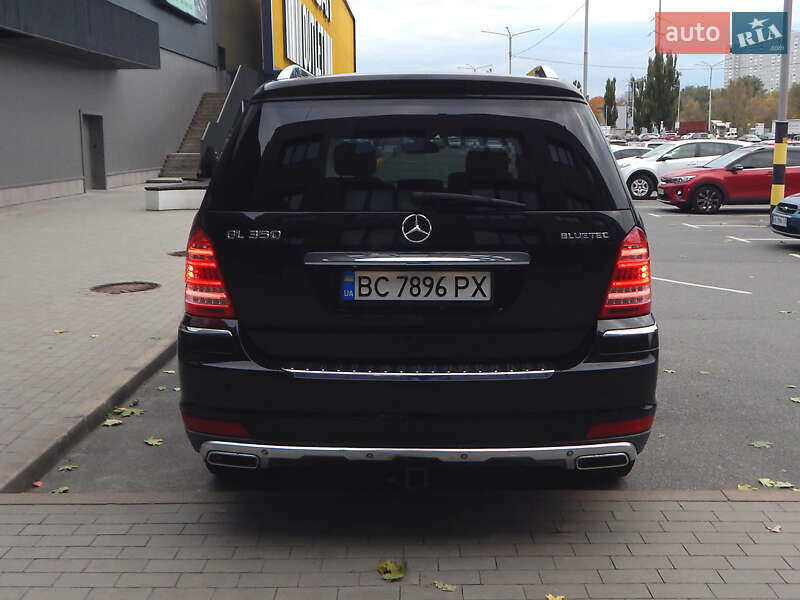 Внедорожник / Кроссовер Mercedes-Benz GL-Class 2010 в Киеве