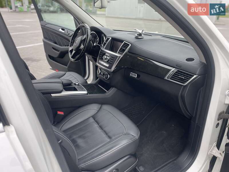 Внедорожник / Кроссовер Mercedes-Benz GL-Class 2015 в Житомире