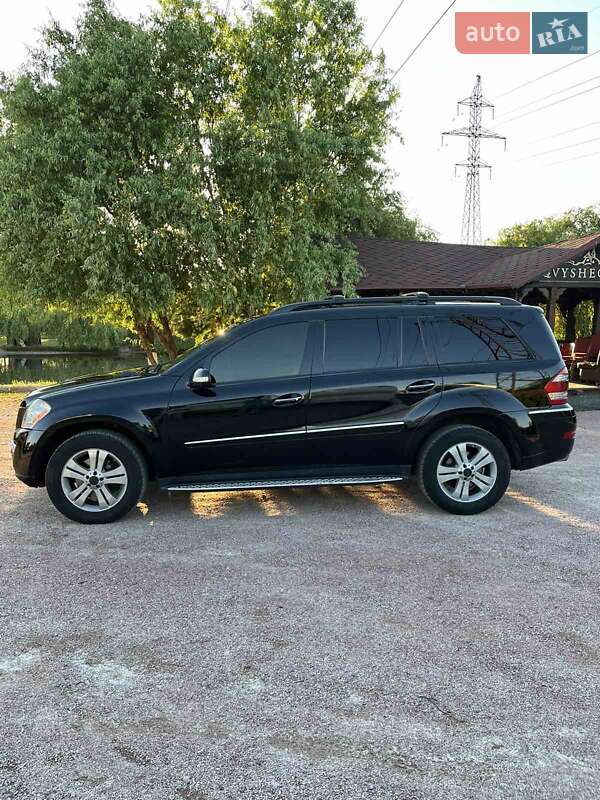 Внедорожник / Кроссовер Mercedes-Benz GL-Class 2007 в Вышгороде
