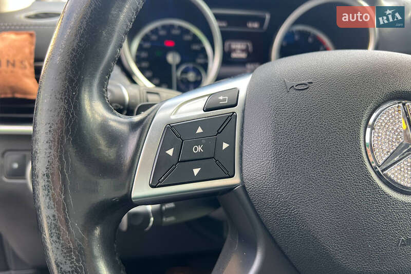 Позашляховик / Кросовер Mercedes-Benz GL-Class 2015 в Івано-Франківську фото 21 Позашляховик / Кросовер Mercedes-Benz GL-Class 2015 в Івано-Франківську