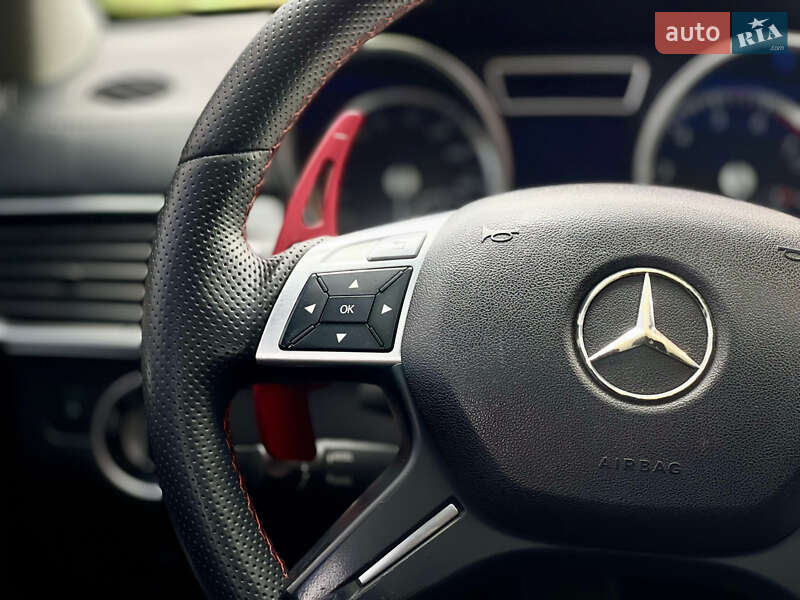 Позашляховик / Кросовер Mercedes-Benz GL-Class 2013 в Києві