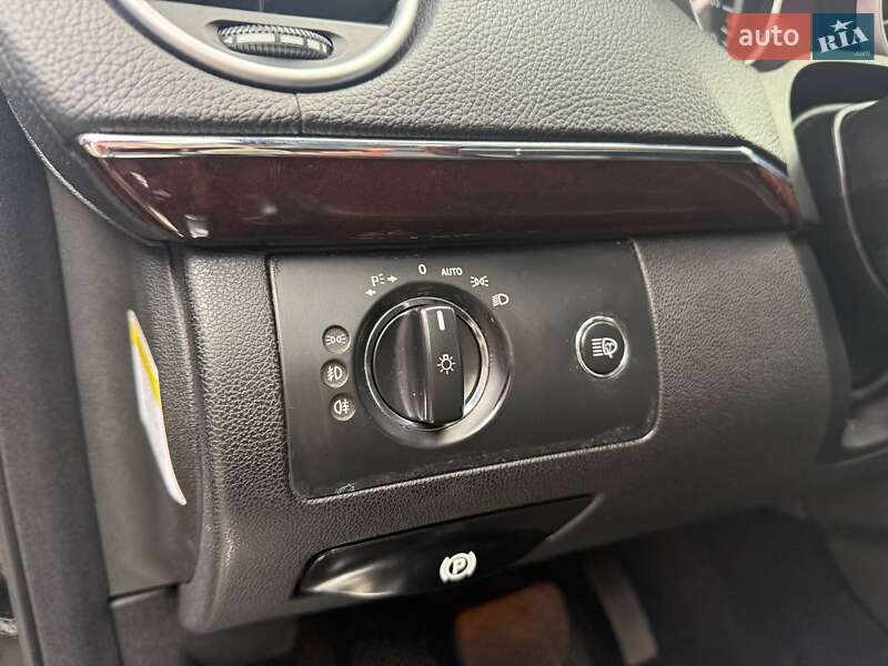 Внедорожник / Кроссовер Mercedes-Benz GL-Class 2007 в Киеве фото 18 Внедорожник / Кроссовер Mercedes-Benz GL-Class 2007 в Киеве