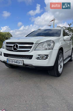Mercedes-Benz GL-Class 2010