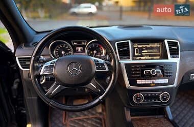 Позашляховик / Кросовер Mercedes-Benz GL-Class 2015 в  фото 14 Позашляховик / Кросовер Mercedes-Benz GL-Class 2015 в