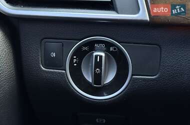 Позашляховик / Кросовер Mercedes-Benz GL-Class 2013 в  фото 41 Позашляховик / Кросовер Mercedes-Benz GL-Class 2013 в