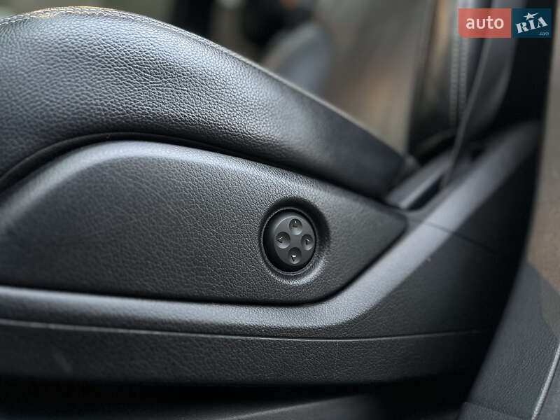 Позашляховик / Кросовер Mercedes-Benz GL-Class 2014 в Харкові фото 37 Позашляховик / Кросовер Mercedes-Benz GL-Class 2014 в Харкові