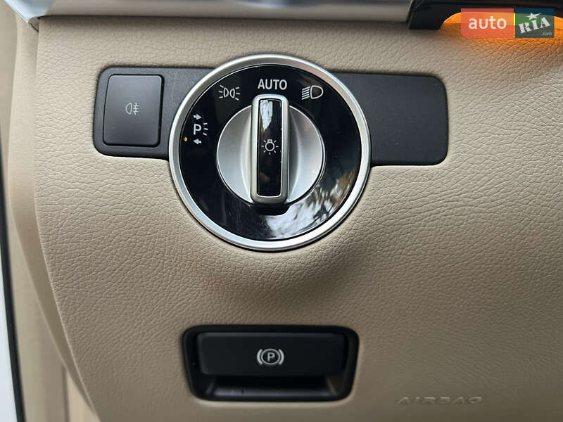 Внедорожник / Кроссовер Mercedes-Benz GL-Class 2014 в Киеве фото 33 Внедорожник / Кроссовер Mercedes-Benz GL-Class 2014 в Киеве