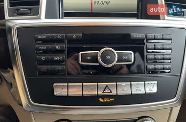 Позашляховик / Кросовер Mercedes-Benz GL-Class 2014 в  фото 38 Позашляховик / Кросовер Mercedes-Benz GL-Class 2014 в