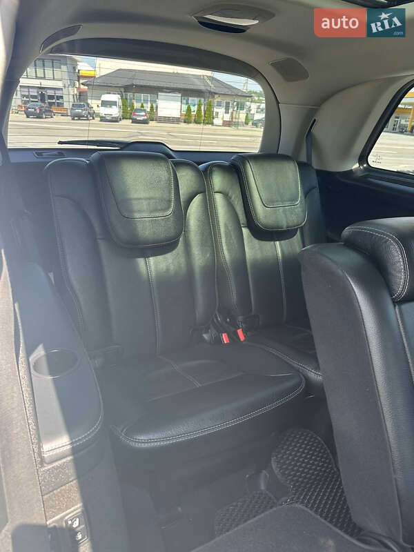 Позашляховик / Кросовер Mercedes-Benz GL-Class 2011 в Чернівцях