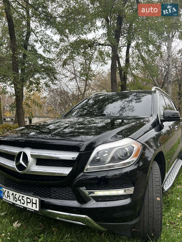 Внедорожник / Кроссовер Mercedes-Benz GL-Class 2015 в Киеве фото 6 Внедорожник / Кроссовер Mercedes-Benz GL-Class 2015 в Киеве