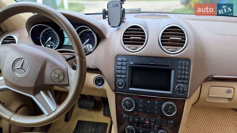 Внедорожник / Кроссовер Mercedes-Benz GL-Class 2011 в Киеве