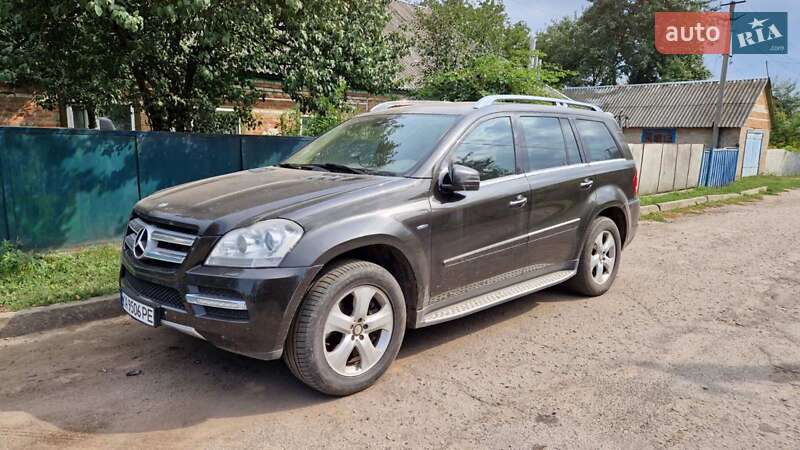Внедорожник / Кроссовер Mercedes-Benz GL-Class 2011 в Киеве