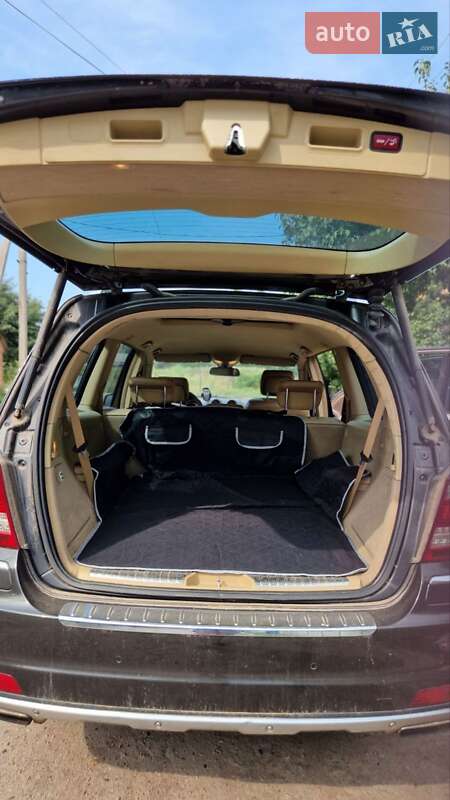 Внедорожник / Кроссовер Mercedes-Benz GL-Class 2011 в Киеве