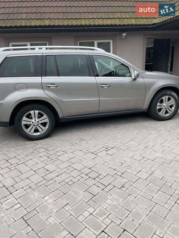 Внедорожник / Кроссовер Mercedes-Benz GL-Class 2009 в Василькове