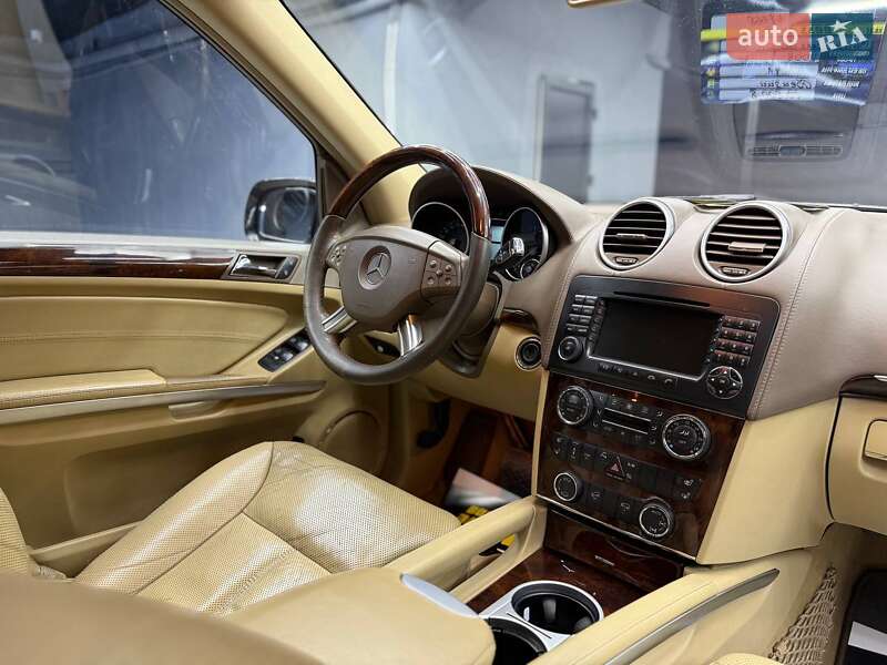 Позашляховик / Кросовер Mercedes-Benz GL-Class 2008 в Чернівцях