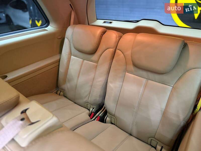 Позашляховик / Кросовер Mercedes-Benz GL-Class 2008 в Чернівцях