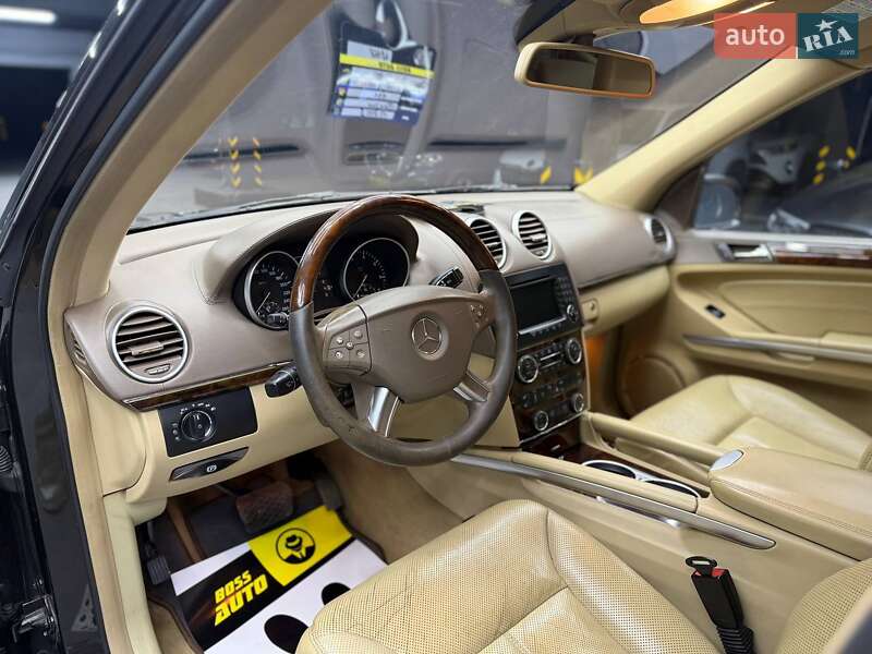 Позашляховик / Кросовер Mercedes-Benz GL-Class 2008 в Чернівцях