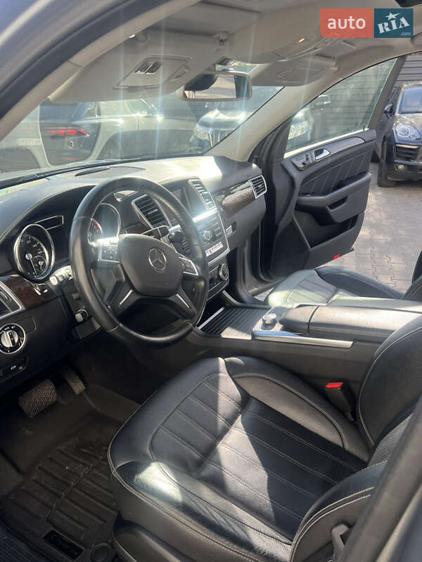 Позашляховик / Кросовер Mercedes-Benz GL-Class 2014 в Коростені
