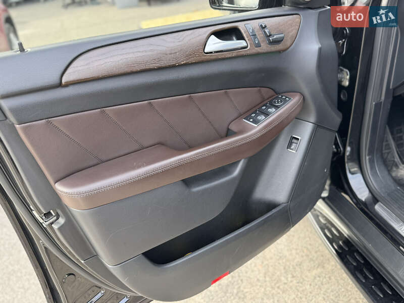 Внедорожник / Кроссовер Mercedes-Benz GL-Class 2014 в Львове фото 13 Внедорожник / Кроссовер Mercedes-Benz GL-Class 2014 в Львове