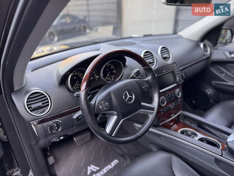 Позашляховик / Кросовер Mercedes-Benz GL-Class 2008 в Одесі фото 17 Позашляховик / Кросовер Mercedes-Benz GL-Class 2008 в Одесі