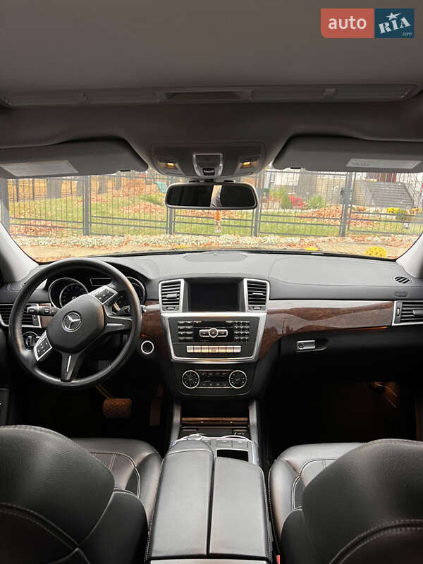 Внедорожник / Кроссовер Mercedes-Benz GL-Class 2012 в Прилуках фото 11 Внедорожник / Кроссовер Mercedes-Benz GL-Class 2012 в Прилуках