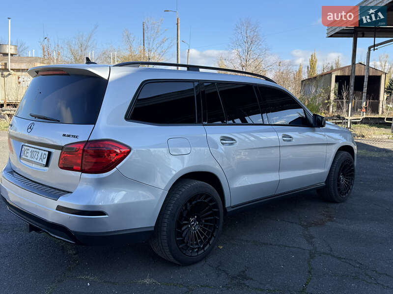 Внедорожник / Кроссовер Mercedes-Benz GL-Class 2015 в Кривом Роге