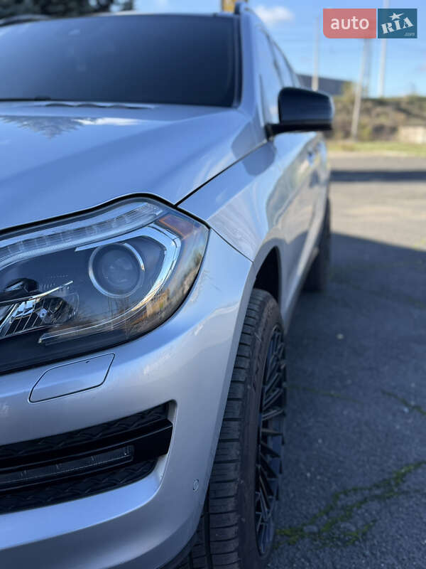 Внедорожник / Кроссовер Mercedes-Benz GL-Class 2015 в Кривом Роге