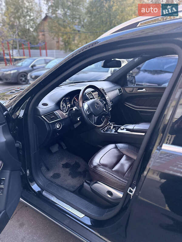 Внедорожник / Кроссовер Mercedes-Benz GL-Class 2013 в Киеве фото 20 Внедорожник / Кроссовер Mercedes-Benz GL-Class 2013 в Киеве