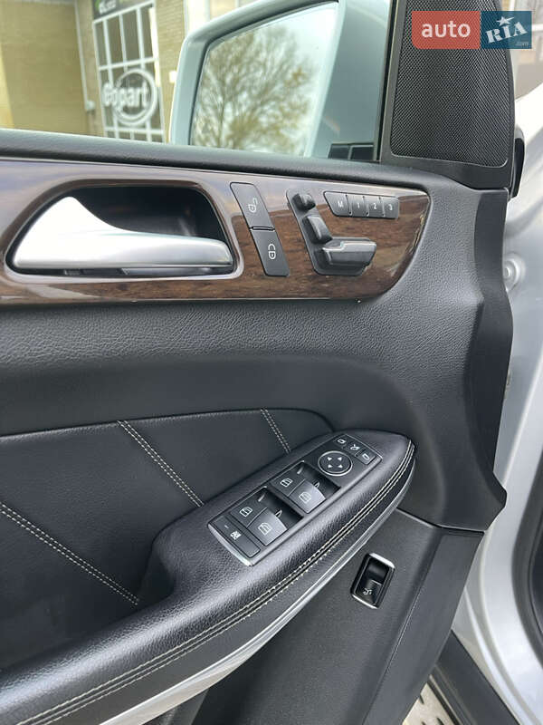 Позашляховик / Кросовер Mercedes-Benz GL-Class 2013 в Харкові фото 23 Позашляховик / Кросовер Mercedes-Benz GL-Class 2013 в Харкові