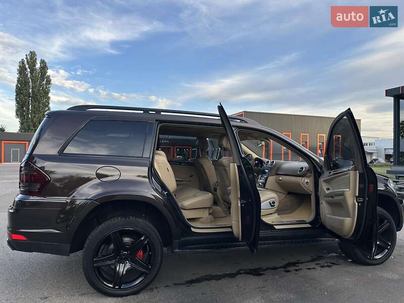 Позашляховик / Кросовер Mercedes-Benz GL-Class 2010 в Броварах