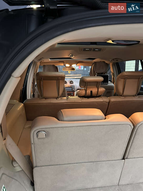 Внедорожник / Кроссовер Mercedes-Benz GL-Class 2012 в Тернополе