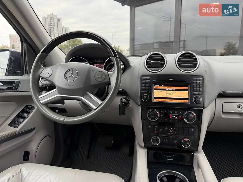 Внедорожник / Кроссовер Mercedes-Benz GL-Class 2010 в Киеве фото 16 Внедорожник / Кроссовер Mercedes-Benz GL-Class 2010 в Киеве