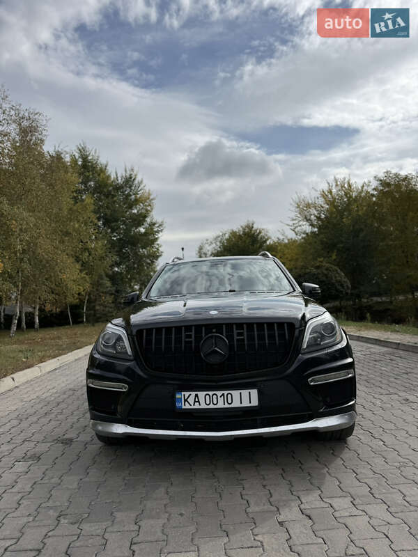 Позашляховик / Кросовер Mercedes-Benz GL-Class 2013 в Павлограді